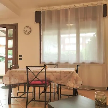 Memy's House Trilocale Con Giardino Apartamento