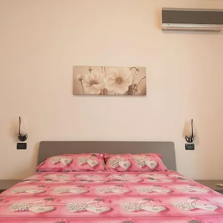 Apartamento Memy's House Trilocale Con Giardino
